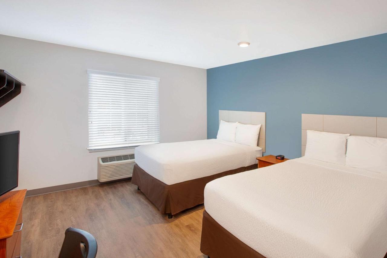 Woodspring Suites ファー エクステリア 写真